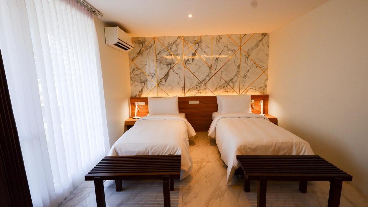 Pinnacle Dream Bangkok Extérieur photo